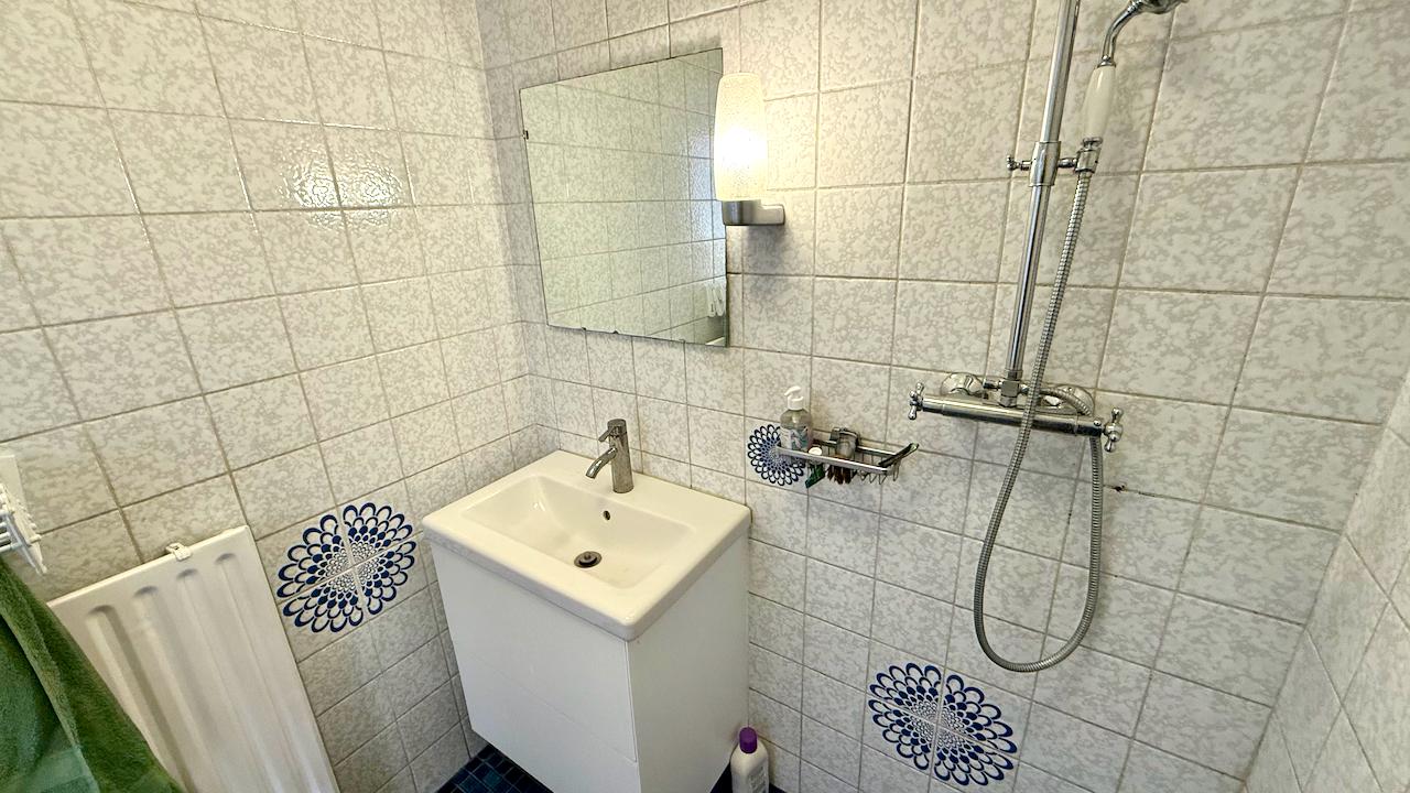 Furnished 3-room apartment with balcony - Image 12