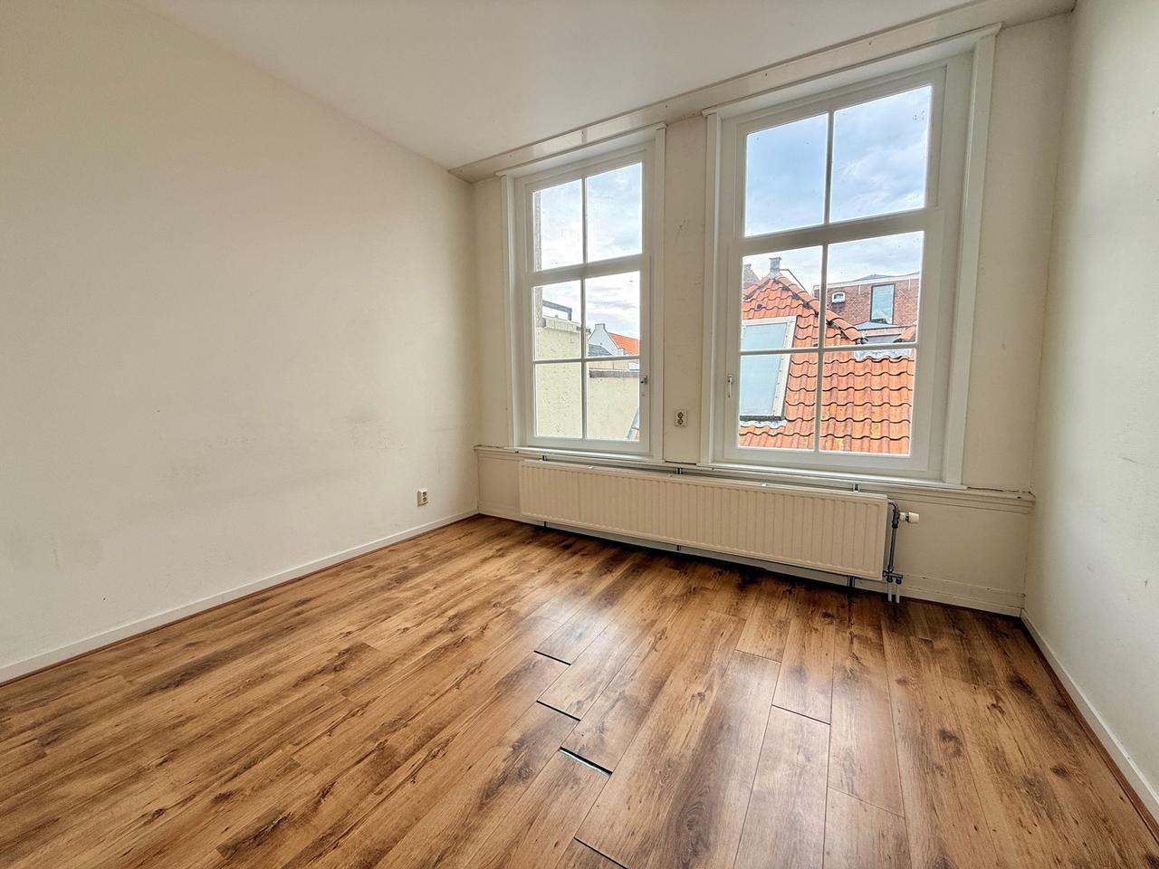 46 m² Student Apartment in Delft Centre - Image 2