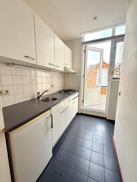 46 m² Student Apartment in Delft Centre - Image 10