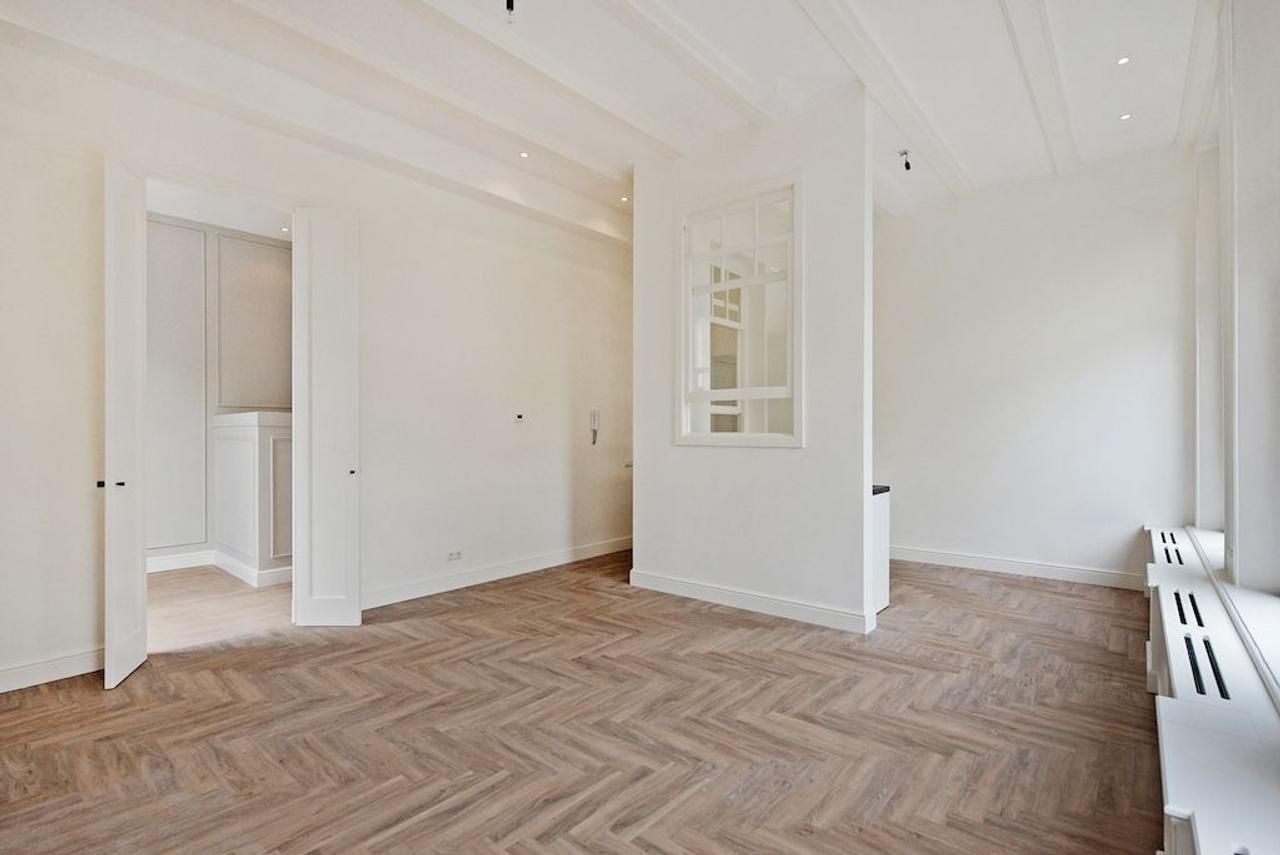 80 m² Corner Apartment on Denneweg - Image 9