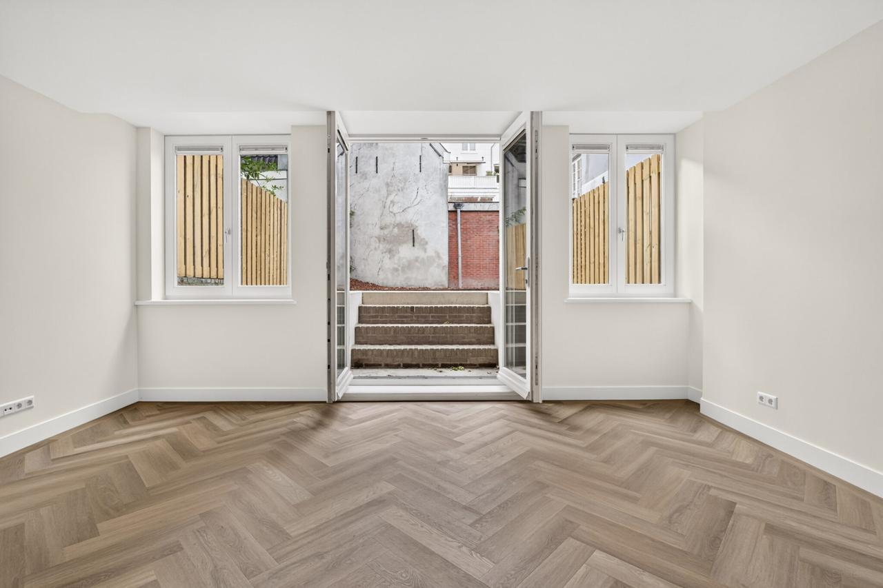 102 m² duplex ground-floor home with garden - Image 4
