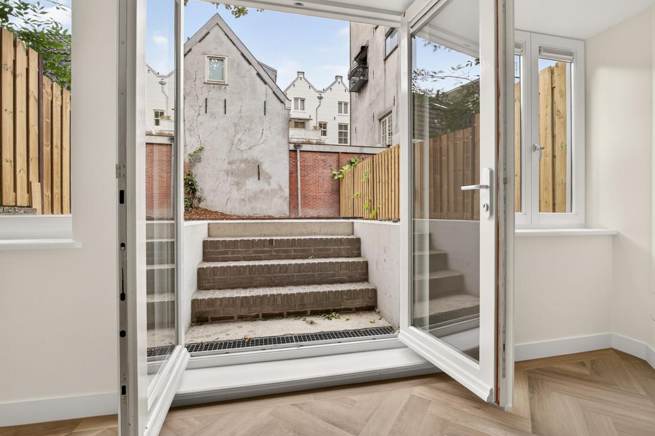 102 m² duplex ground-floor home with garden - Image 5