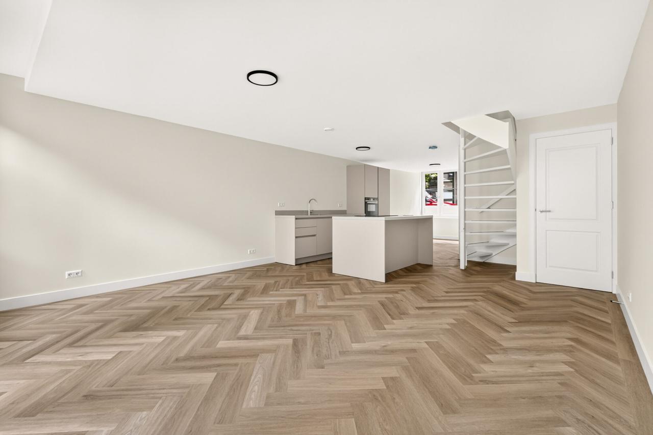 102 m² duplex ground-floor home with garden - Image 6