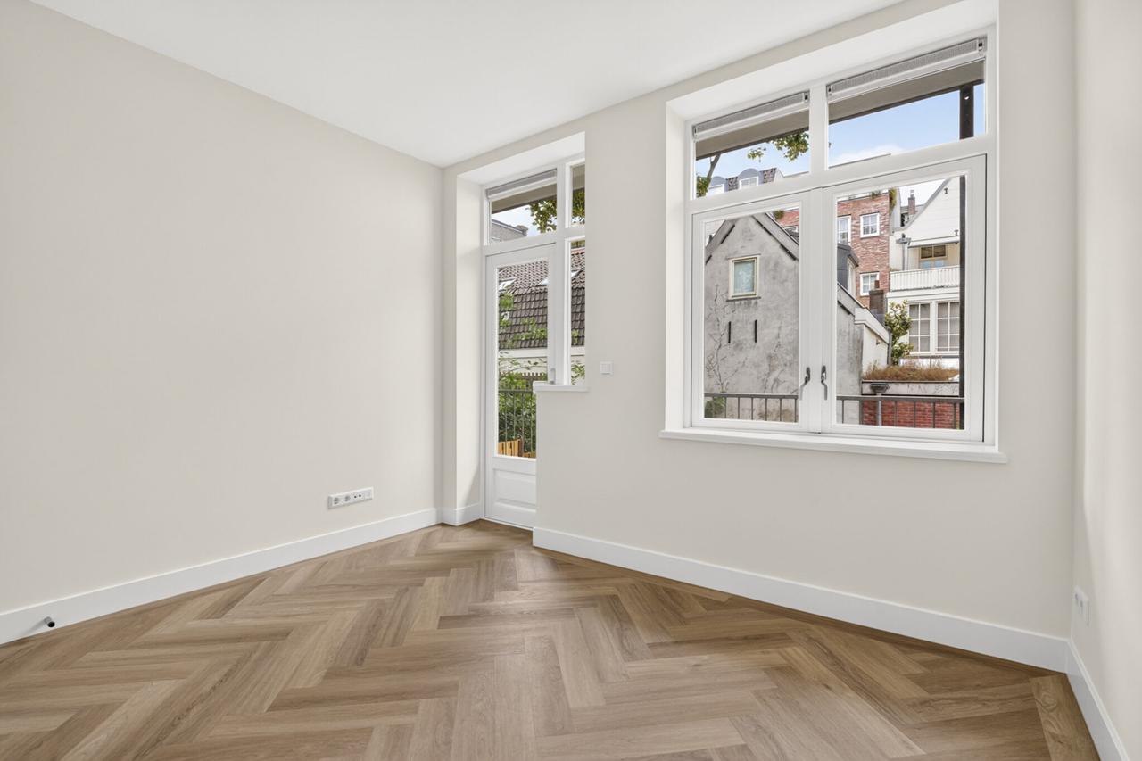 102 m² duplex ground-floor home with garden - Image 19