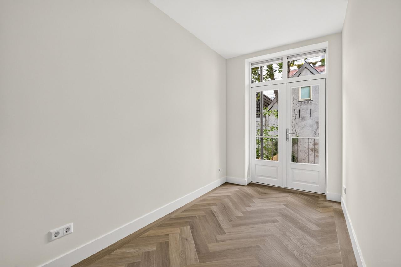 102 m² duplex ground-floor home with garden - Image 21