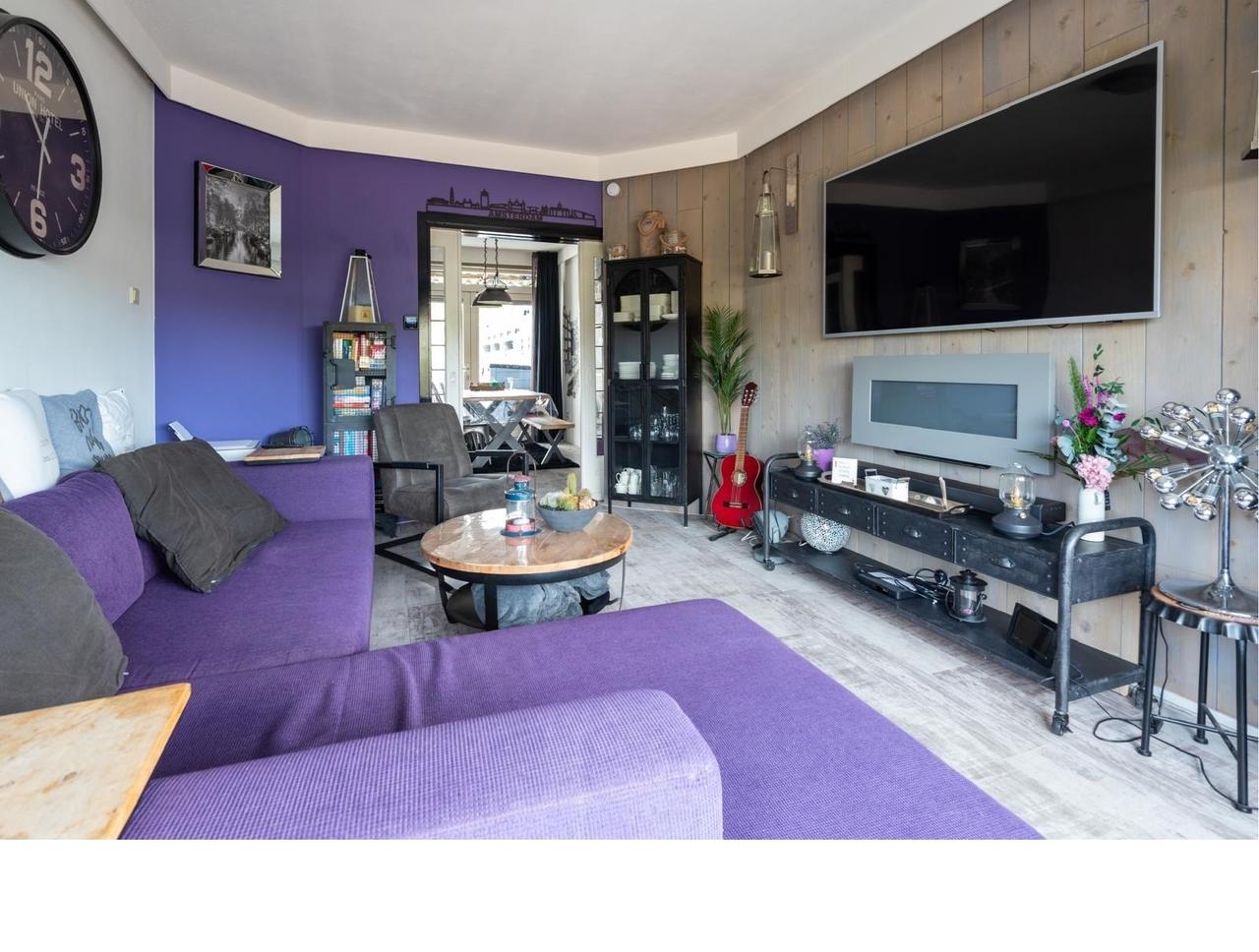 Furnished Mid-Terrace Home near Hilversum Station - Image 2