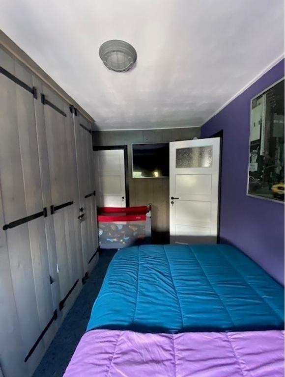 Furnished Mid-Terrace Home near Hilversum Station - Image 7