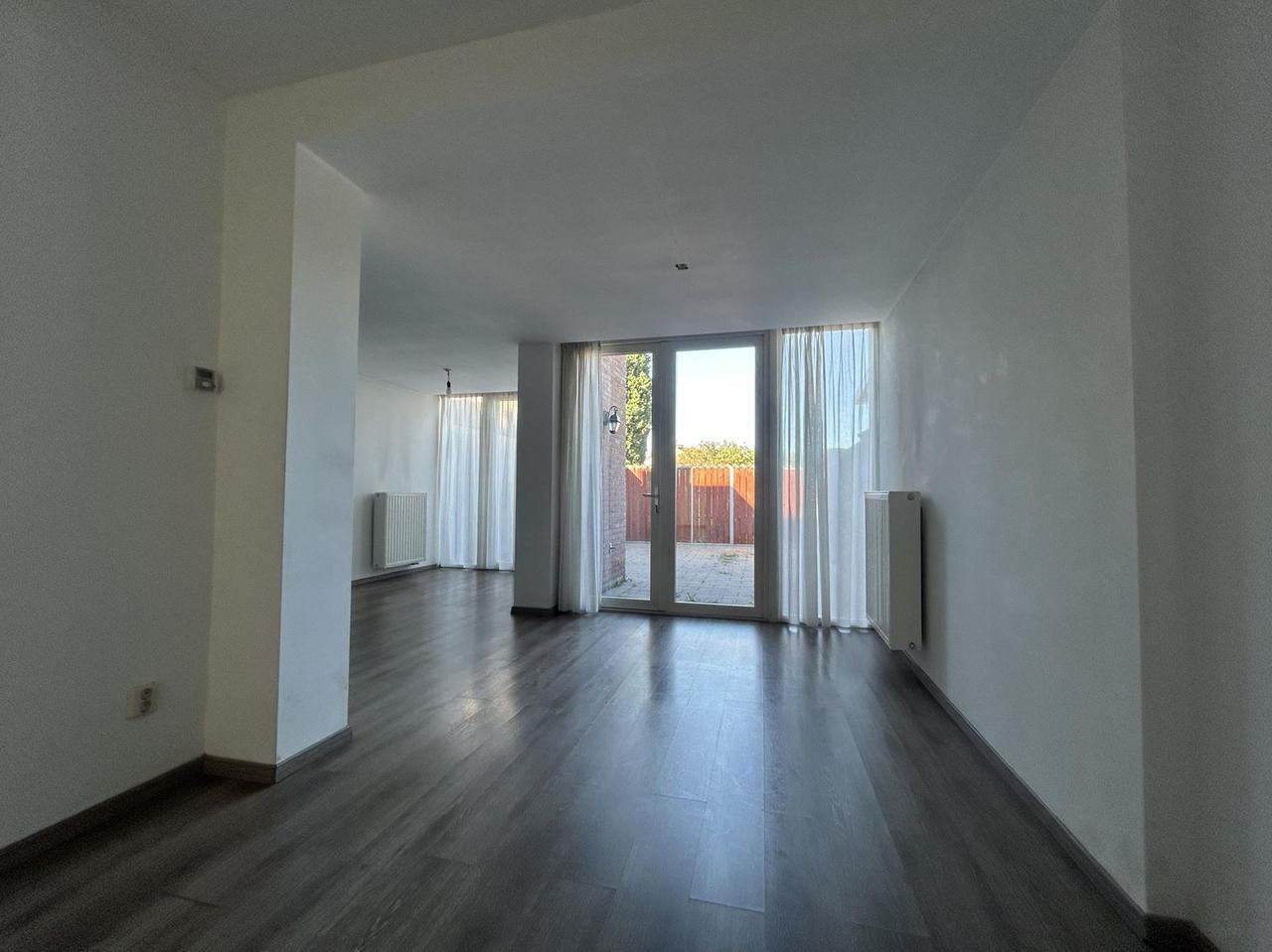 Appartement met zonnige tuin in Amby - Afbeelding 1