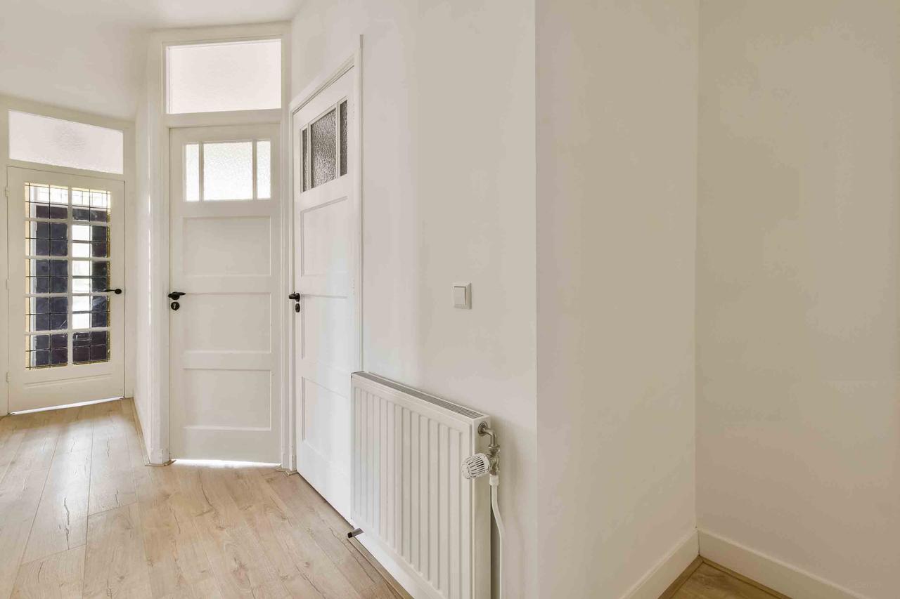 Gemeubileerd 3-kamerappartement in Rijnbuurt - Afbeelding 9