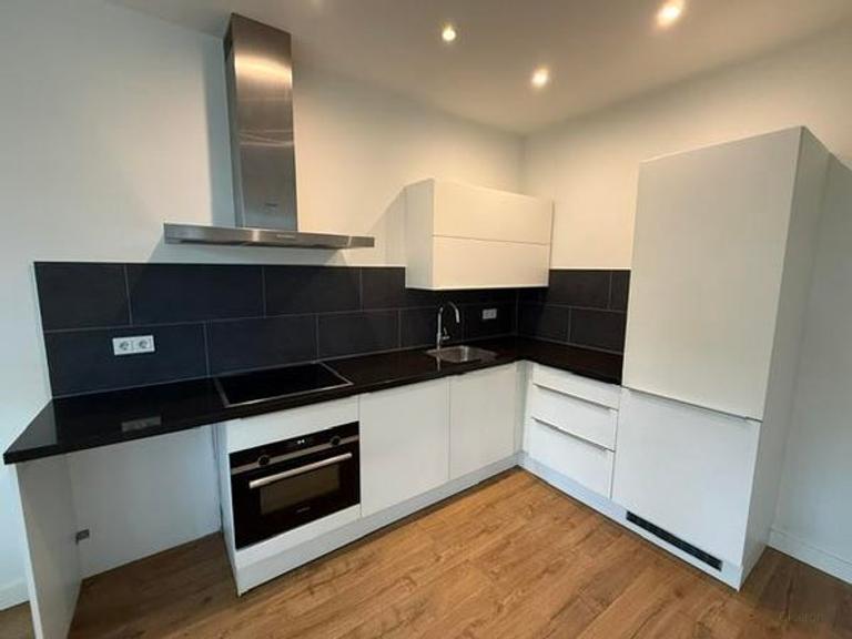 Licht 3-kamerappartement met balkon in De Baarsjes - Afbeelding 5