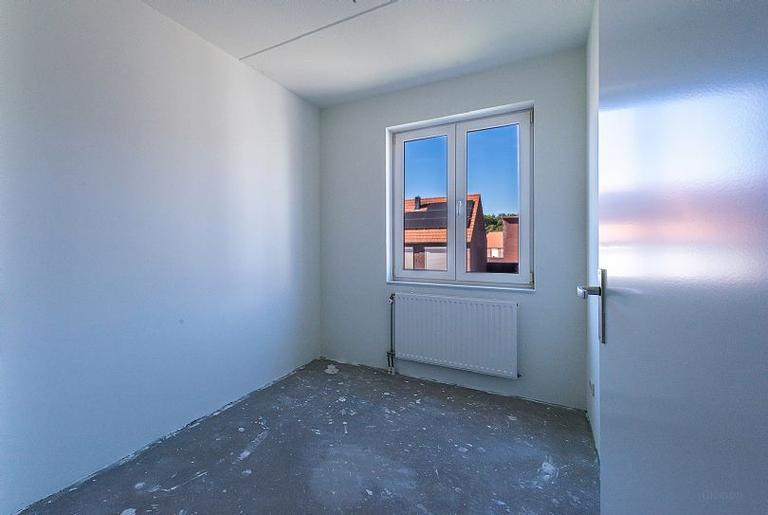 Mid-terrace house with garage in De Kakert - Image 13