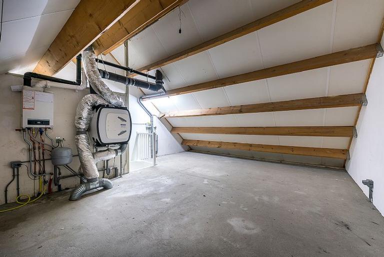 Mid-terrace house with garage in De Kakert - Image 18
