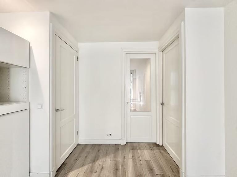 55 m² appartement met balkon in De Pijp - Afbeelding 4