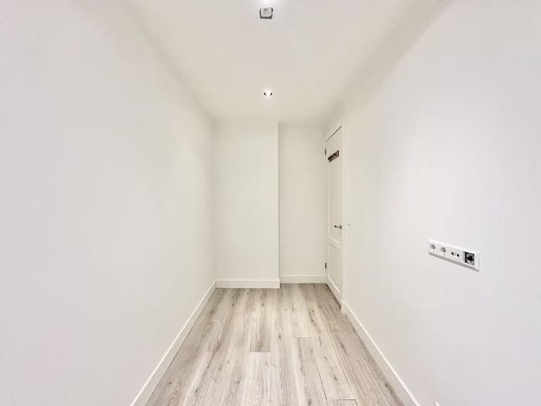 55 m² appartement met balkon in De Pijp - Afbeelding 9