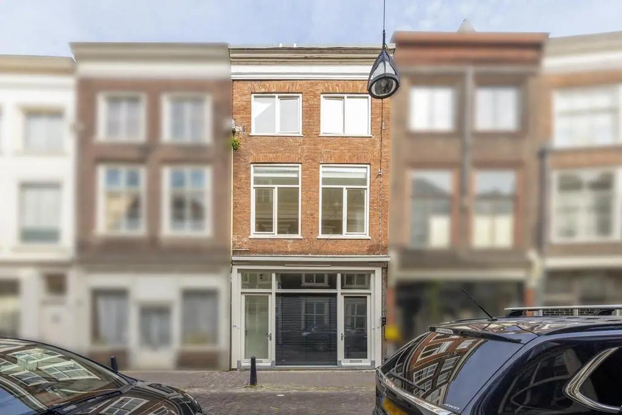Rooftop terrace with views in Dordrecht - Image 2