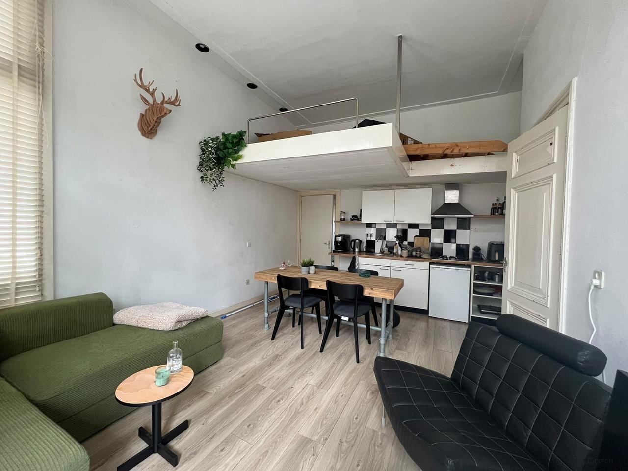 36 m² studio with separate bedroom - Image 5