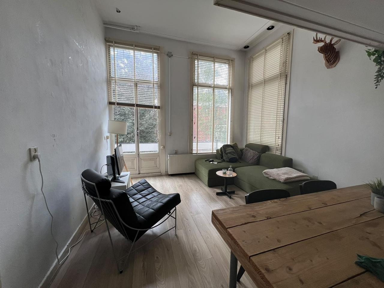 36 m² studio with separate bedroom - Image 8