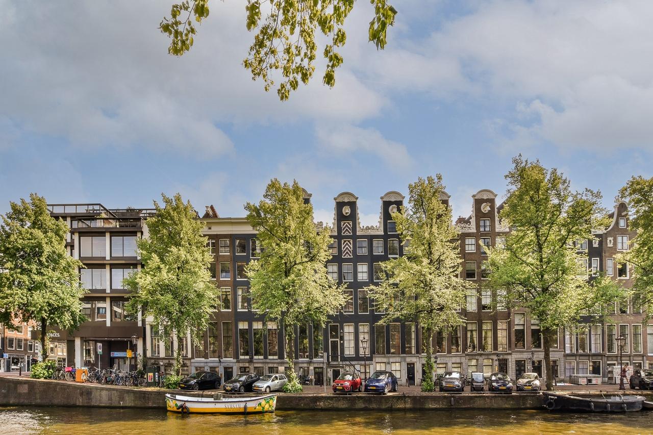 Loft with High Ceilings on the Keizersgracht - Image 1