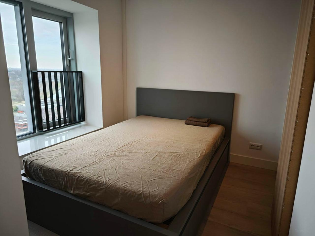 Gemeubileerd appartement op 17e verdieping - Afbeelding 5