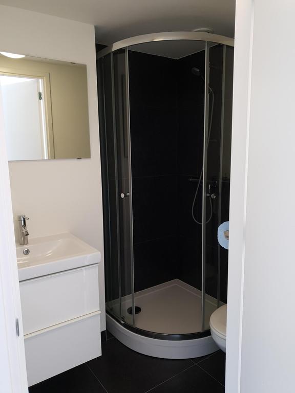 Available now: 2-bedroom apartment in Bijlmer Oost - Image 6