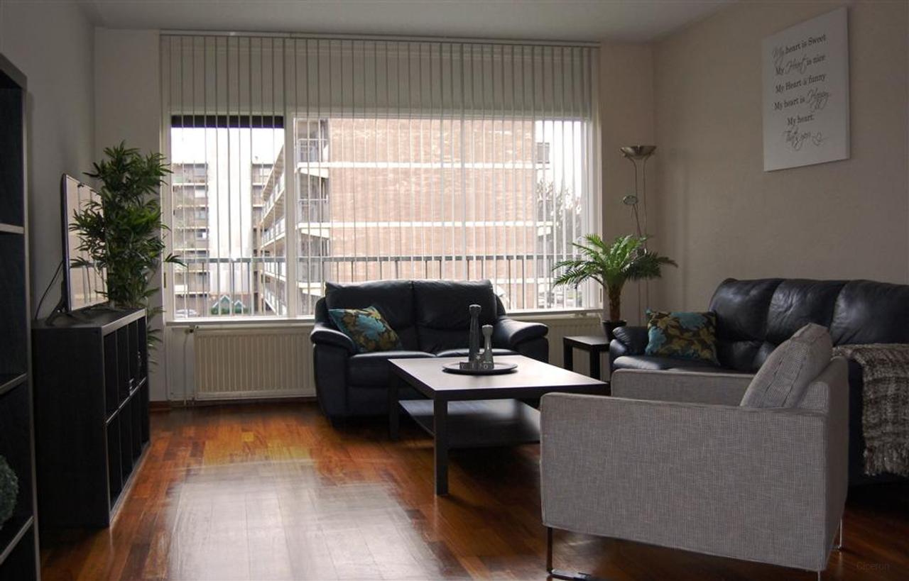 Gemeubileerd 4-kamerappartement bij Groenhof - Afbeelding 1