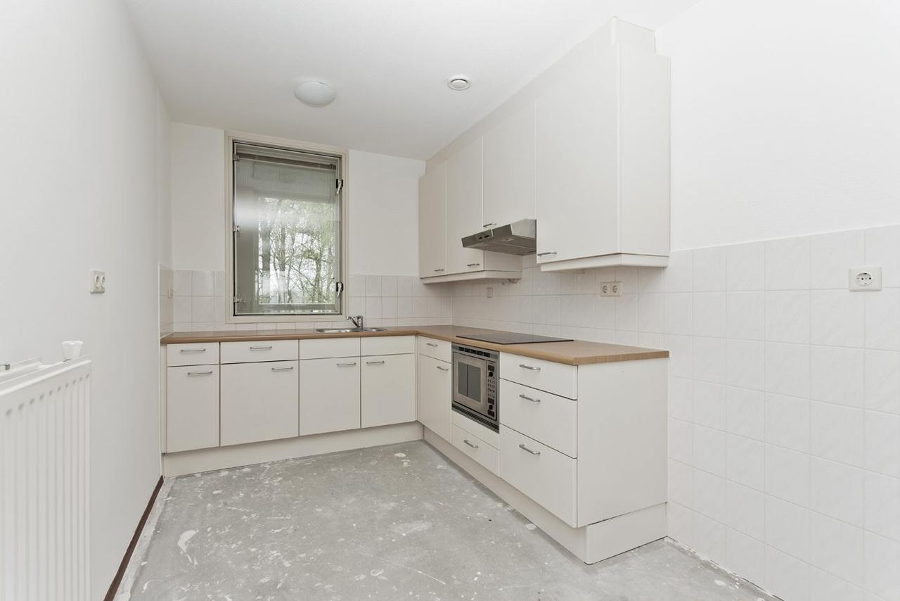 93 m² apartment with balcony in Colmschate - Image 8