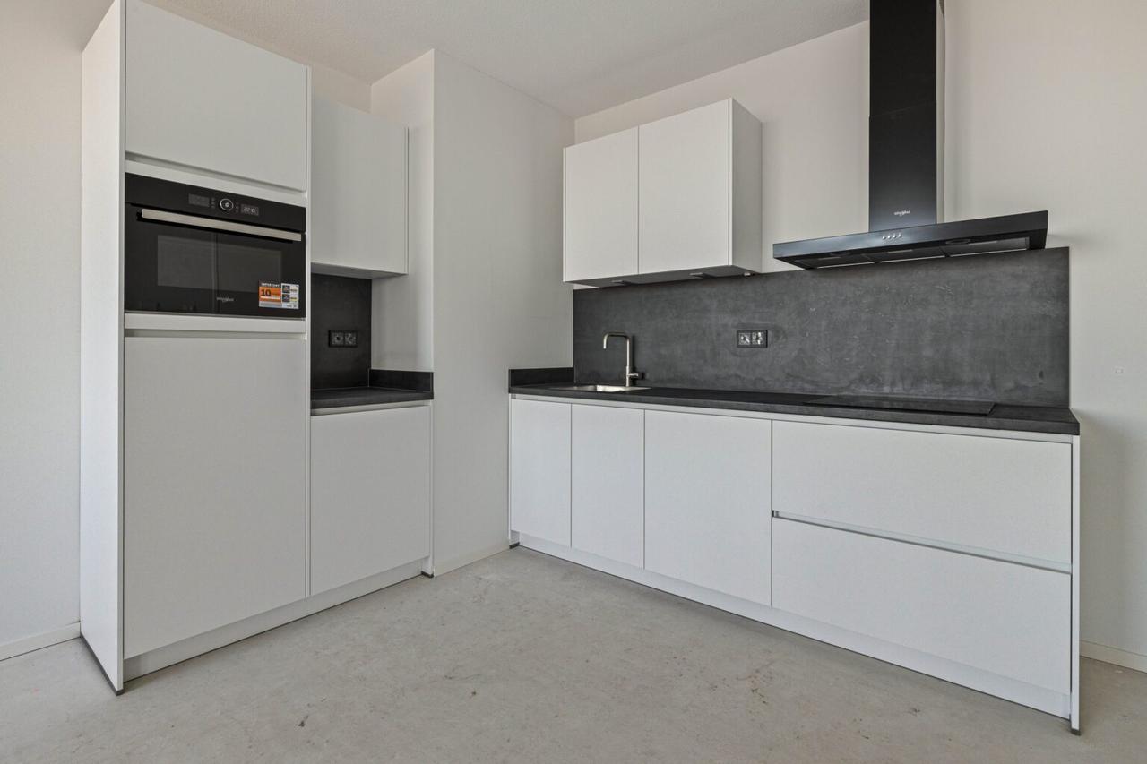 A+++ Apartment with Balcony in Sloterdijk - Image 7