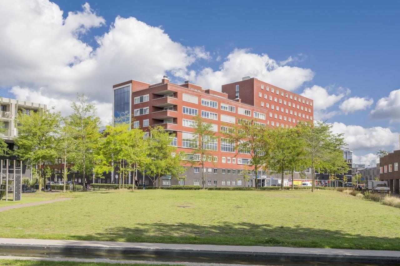 Wonen aan het Eemplein met balkon - Afbeelding 2