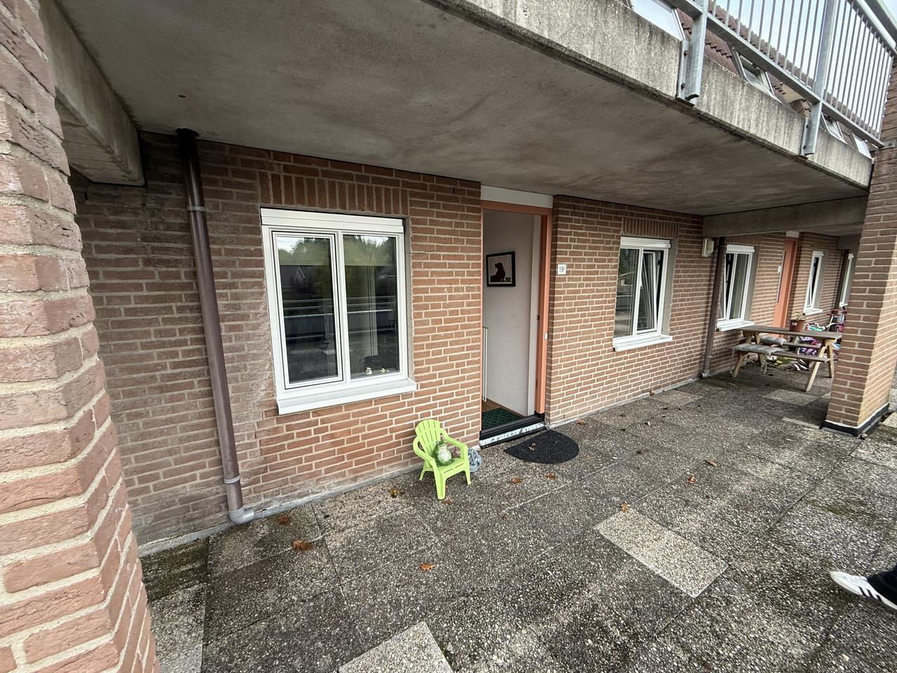 Appartement met balkon en terras in Hoogland - Afbeelding 2