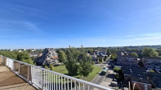Furnished penthouse with three terraces - Image 12