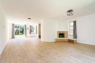 4-Bedroom Family Home in Wassenaar - Image 4