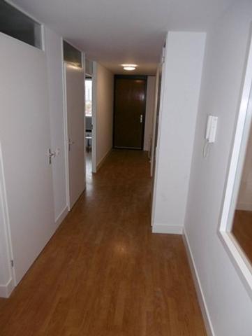 98 m² apartment with 3 bedrooms - Image 5