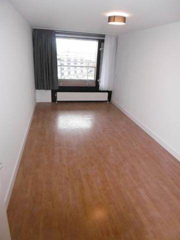 98 m² apartment with 3 bedrooms - Image 6