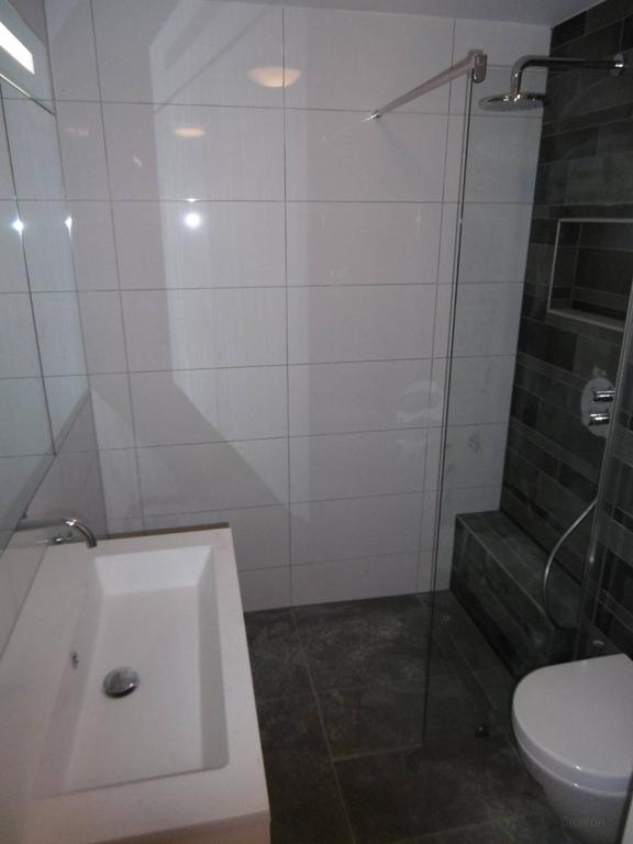 98 m² apartment with 3 bedrooms - Image 9