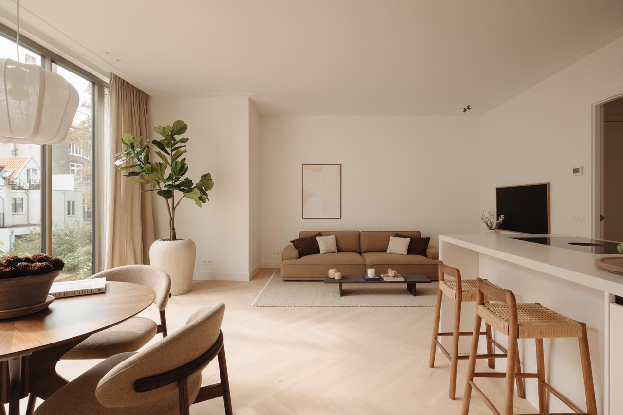 Gemeubileerd 3-kamerappartement in Oud-Zuid - Afbeelding 1