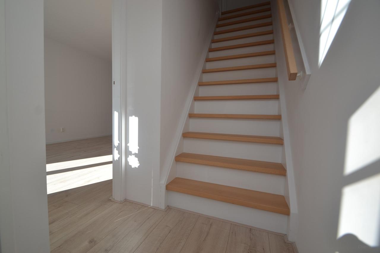 Detached 3-Bedroom House in Katwijk - Image 9