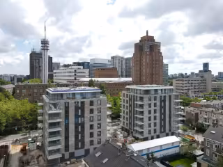 88 m² apartment with balcony in Bezuidenhout