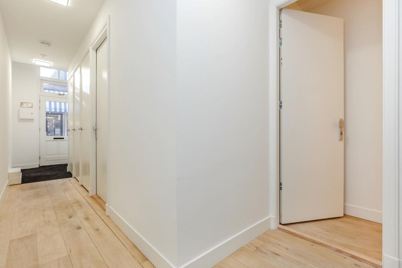Gemeubileerd 3-kamerappartement met terras - Afbeelding 3