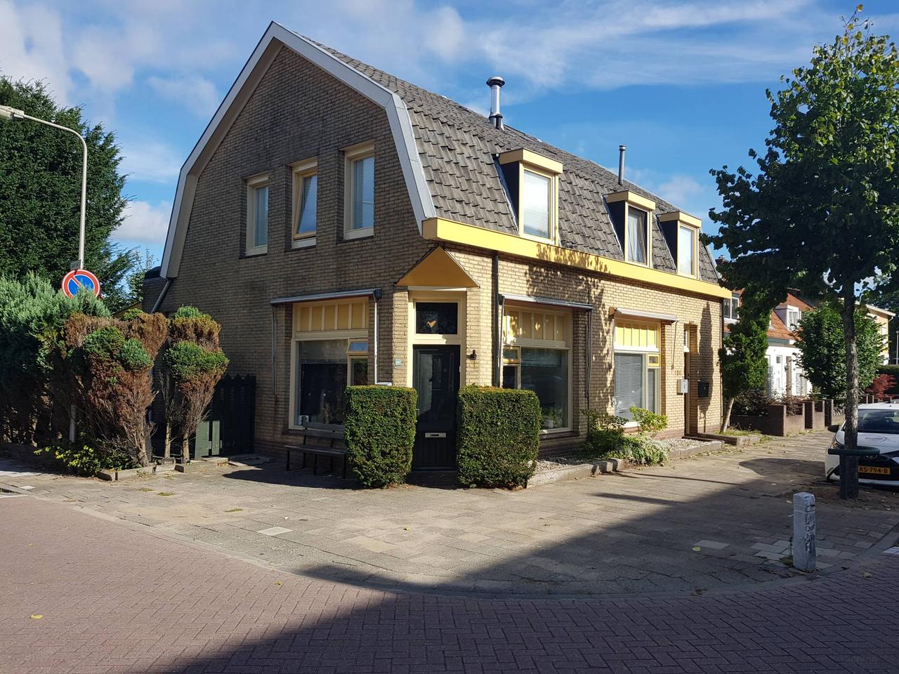 Studio with dormer near Zeist town centre - Image 1