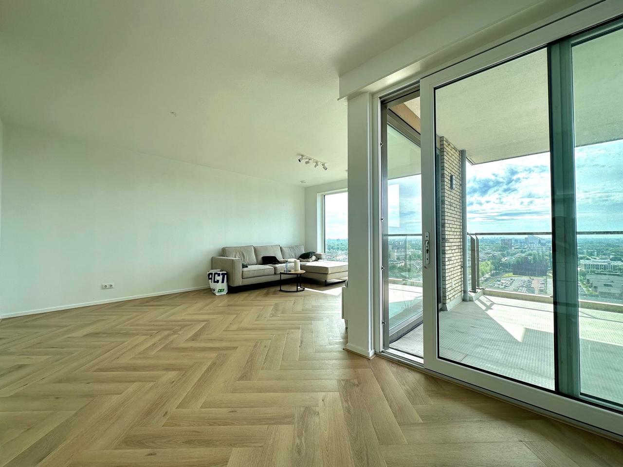99 m² apartment with views in Leyenburg - Image 6