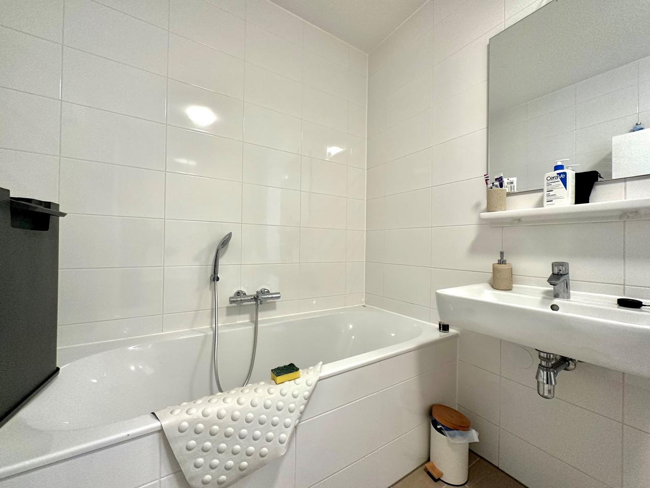 99 m² apartment with views in Leyenburg - Image 9