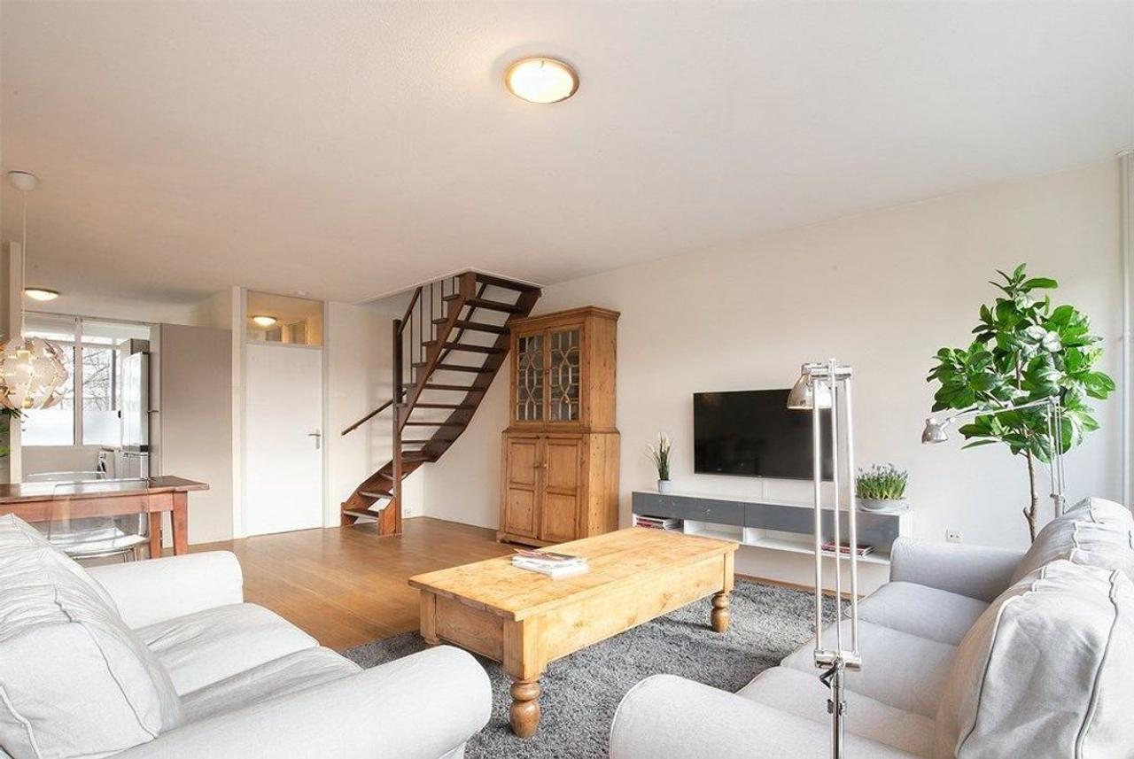 Gemeubileerde bovenwoning van 120 m² - Afbeelding 1