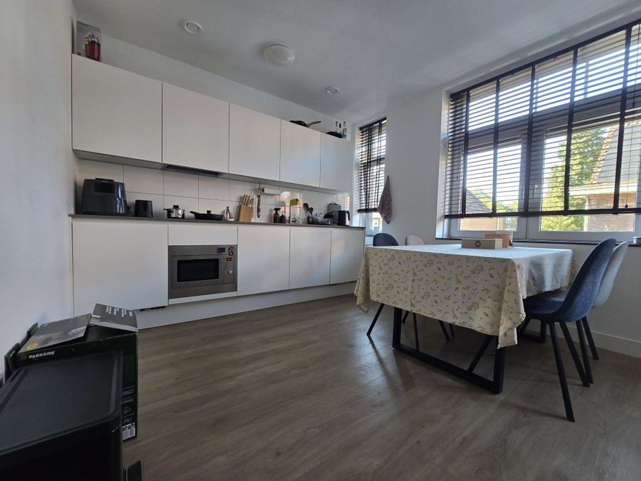 3-kamerappartement met balkon in Zwolle - Afbeelding 2