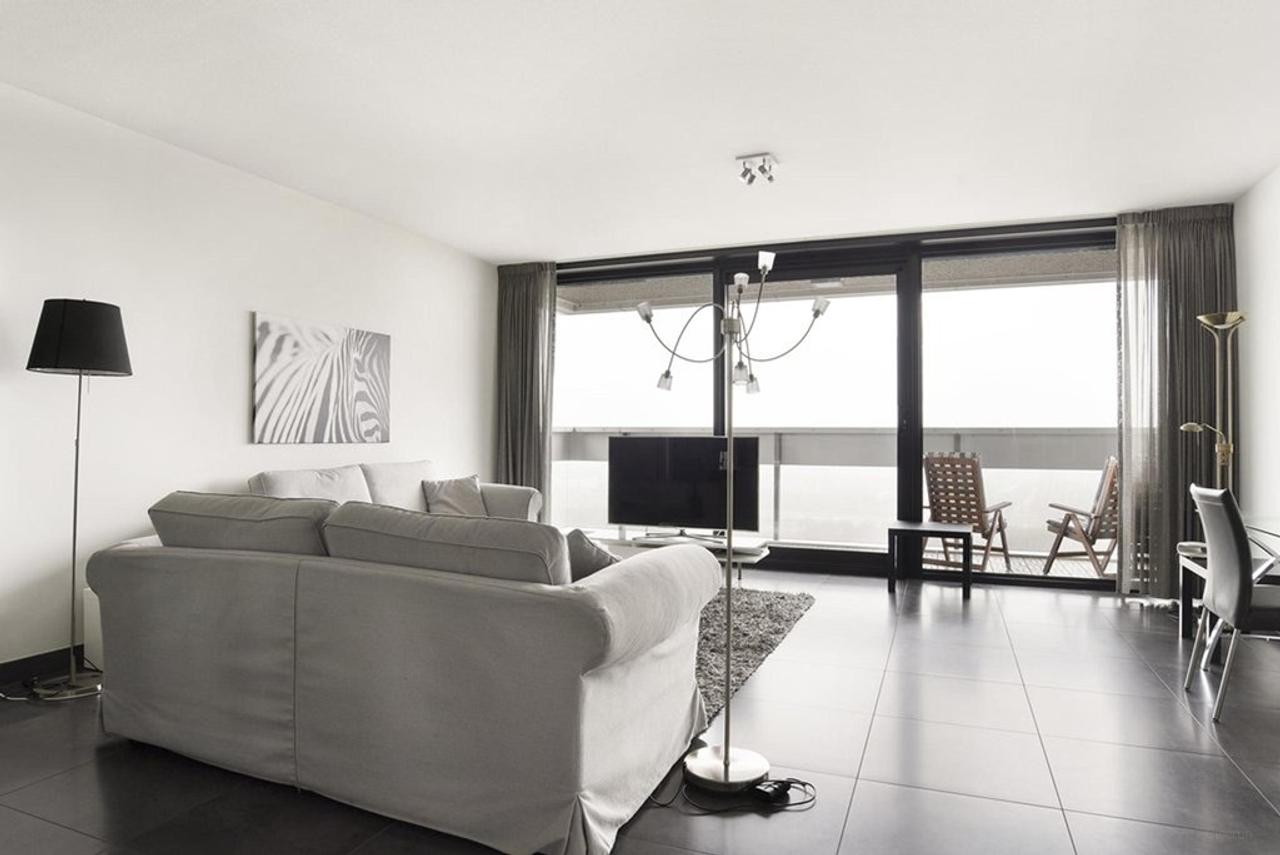 125 m² Corner Apartment with Views in The Hague - Image 4