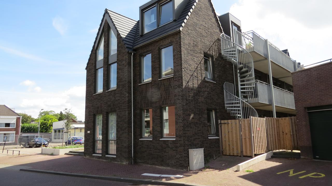 Ground-floor 1-bedroom apartment in Didam - Image 1