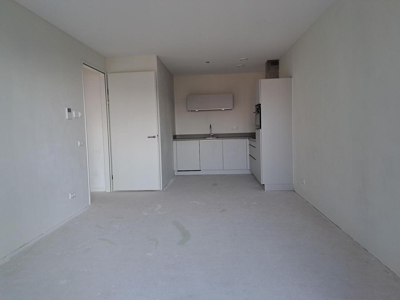 49 m² apartment with balcony in Philipsdorp - Image 2