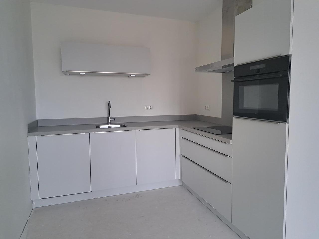 49 m² apartment with balcony in Philipsdorp - Image 5