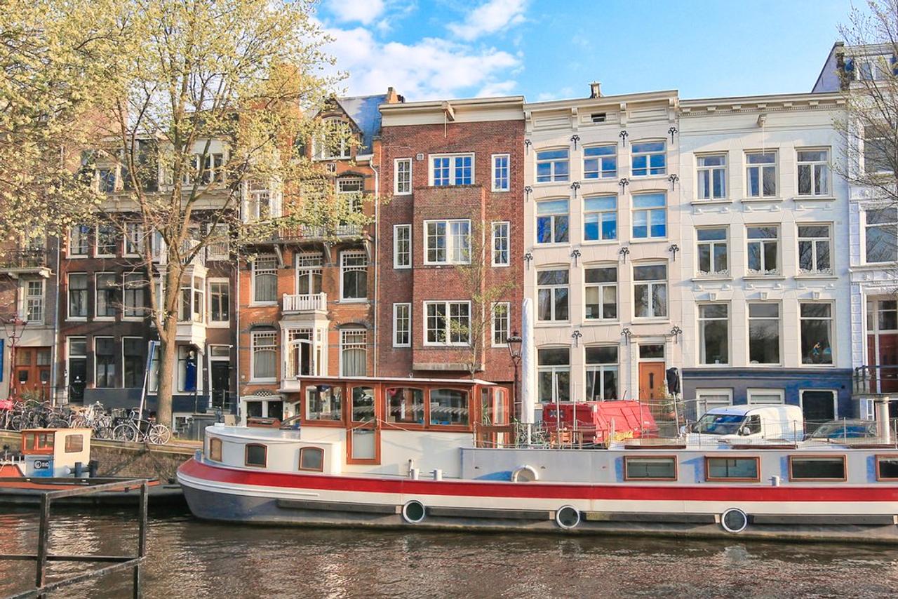 Gemeubileerd 3-slaapkamerappartement aan de gracht - Afbeelding 1