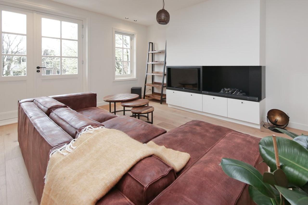 Gemeubileerd 3-slaapkamerappartement aan de gracht - Afbeelding 2