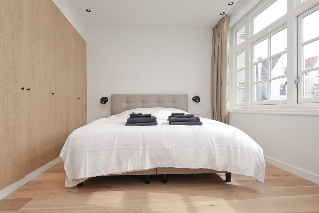 Gemeubileerd 3-slaapkamerappartement aan de gracht - Afbeelding 19